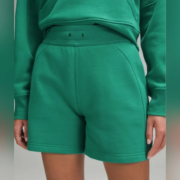 Lululemon Scuba High-Rise Short 5" Women's Size 10 Cascadia Green - Picture 4 of 10